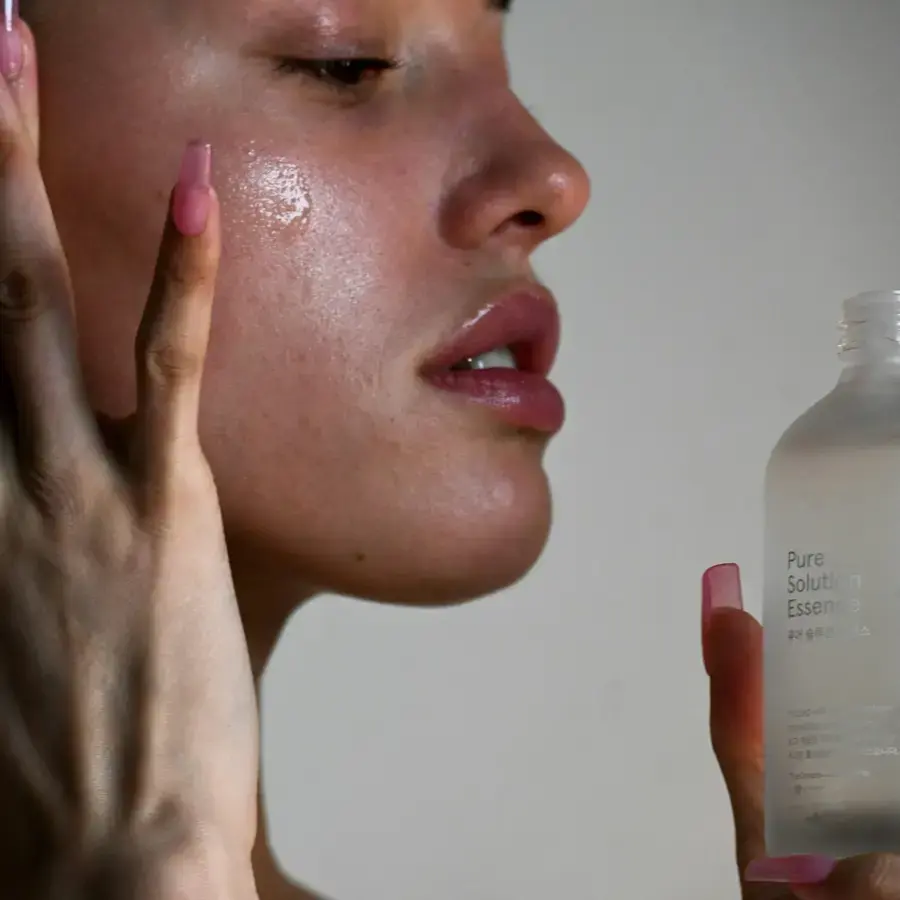 Cleansers & Treatments
