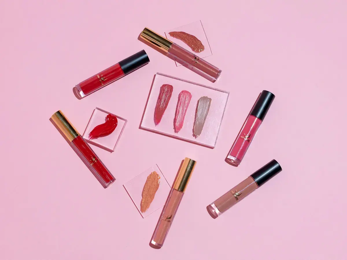 Imported makeup in Pakistan, lip glosses and lip tints