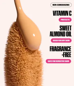 Huda Beauty #FauxFilter Concealer doe-foot applicator with vitamin C and sweet almond oil