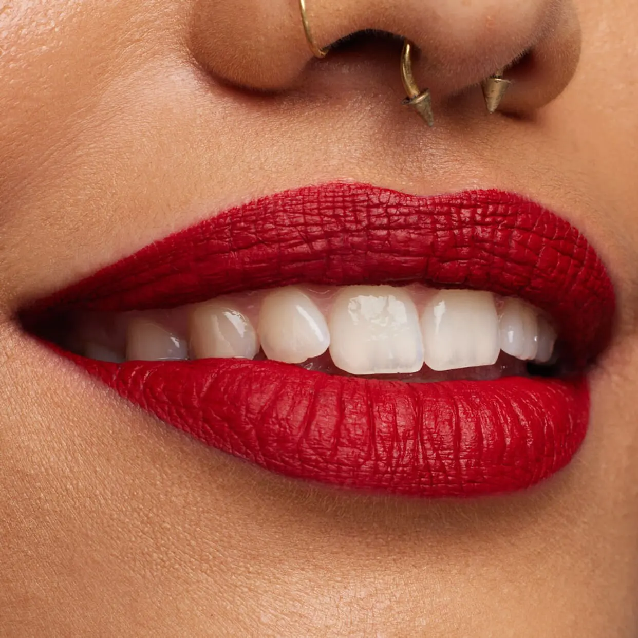 Huda Beauty Icon Liquid Lipstick