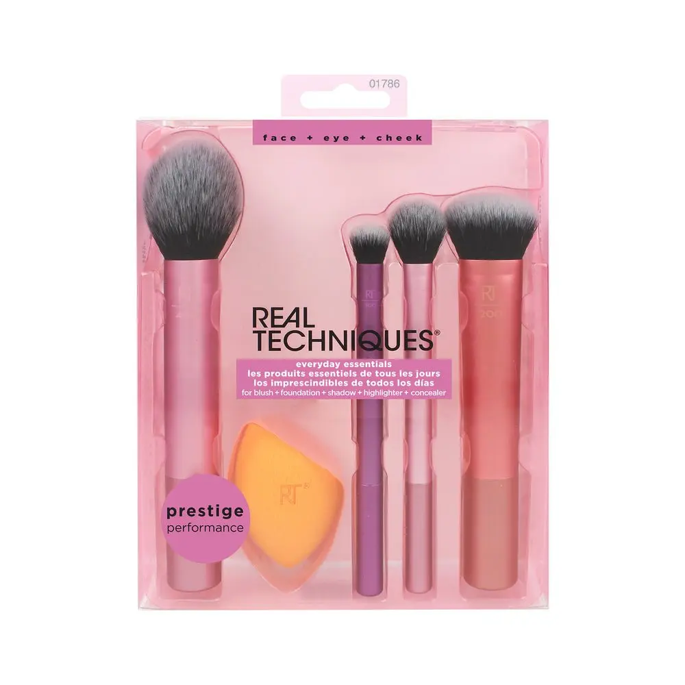 Real Techniques Everyday Essentials Brush & Sponge Set