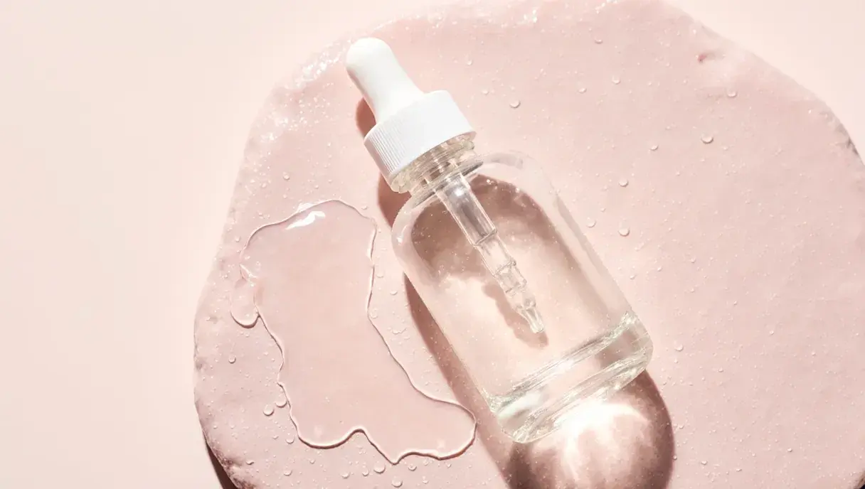Snail Mucin for Skin: The Complete Guide for Pakistan