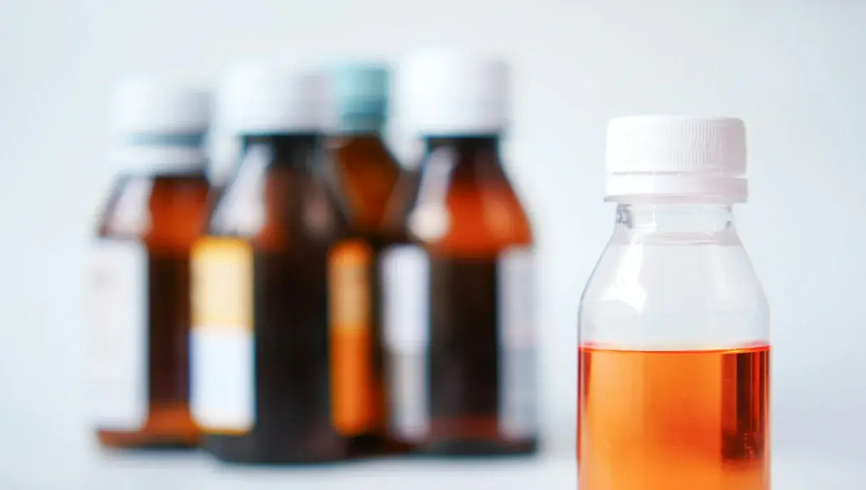 Best Cough Syrup in Pakistan: Dry, Wet & Herbal Options Compared (2026)