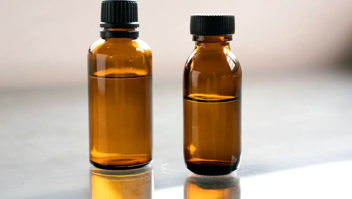 Castor Oil for Hair, Lashes & Brows: A Practical Guide