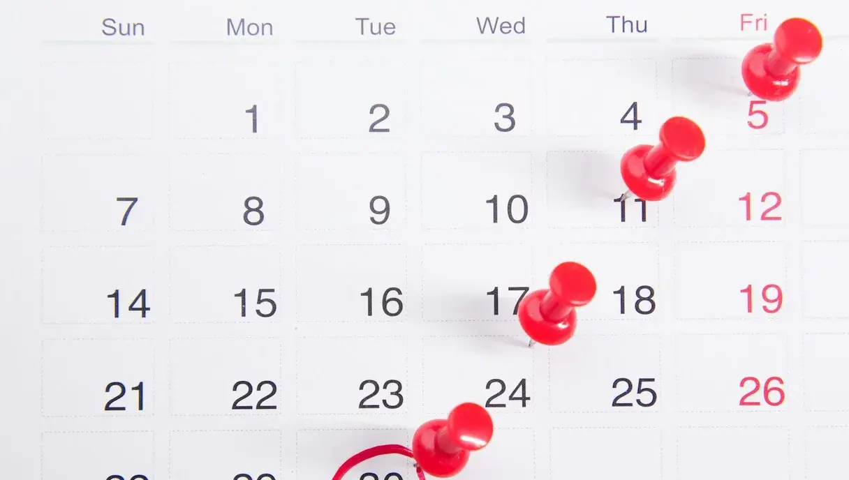 Ovulation Signs & Timing: How to Track Your Fertile Days (Pakistan 2026)