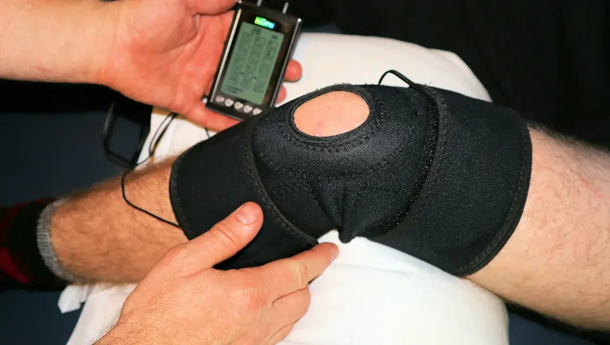 Knee Pain & Osteoarthritis: Causes and Treatment in Pakistan (2026)